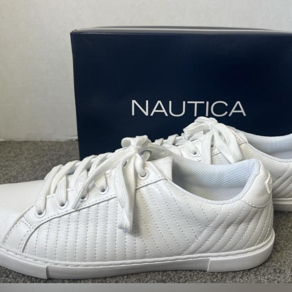 Nautica Jamila Womens White Lace Up Quilted Sneakers JW2015 Size 11